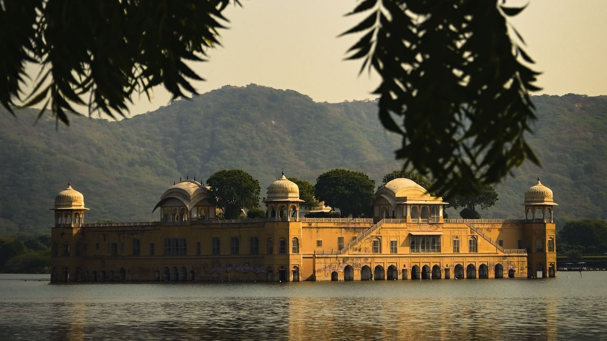 Unik, Kerajaan India Ini Mengapung di Danau