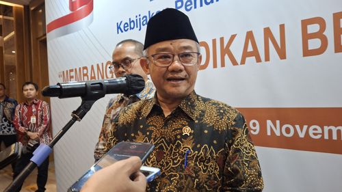 Jelang Pilkada 2024, Mendikdasmen Imbau Guru Tetap Netral