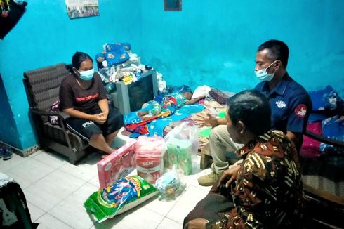 Usai Bebaskan 2 Ibu yang Mencuri di Toko Kelontong, Polres Blitar Kirim Sembako hingga Susu