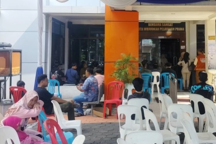 Fenomena Nembak KTP di Tengah Pemutihan Pajak Kendaraan Jateng...