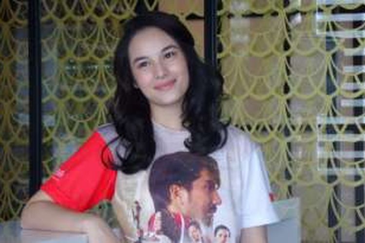 Chelsea Islan di Multivision Tower, Kuningan, Jakarta Selatan, Rabu (20/7/2016).