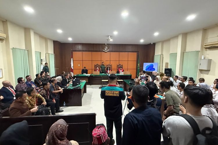 Sidang Perdana 