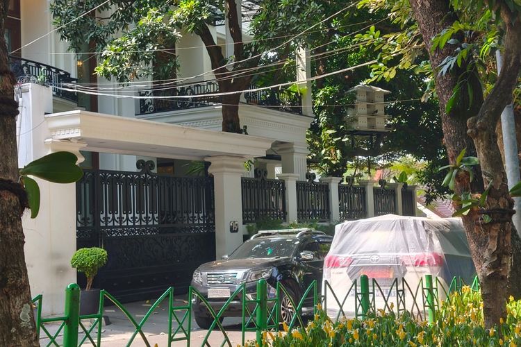 Kejagung Geledah Rumah Eks Jampidsus Febrie Adriansyah, Sita Dokumen Terkait TPPU