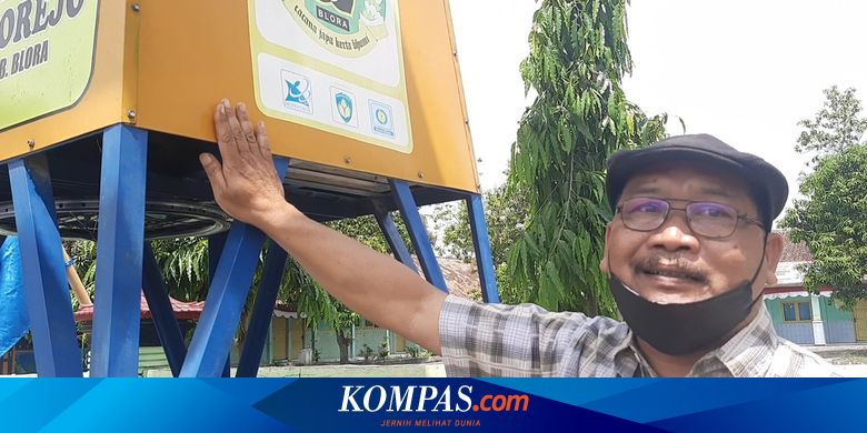 Kisah Noer Chanif, Guru SMK di Blora yang Ciptakan Pembangkit Listrik Tenaga Angin dan Matahari untuk Penerangan Jalan - Vimarsana News