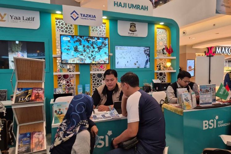 Salah satu fokus utama festival ini adalah edukasi perencanaan ibadah haji dan umrah melalui instrumen emas. Dalam ekspo tersebut, BSI menawarkan program cicil emas sebagai langkah awal menabung porsi haji. 
