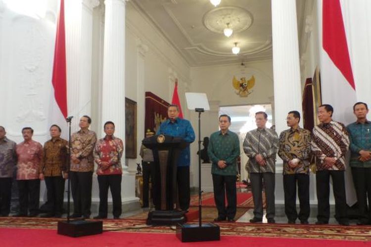 Presiden Susilo Bambang Yudhoyono menggelar konferensi pers terkait penerbitan Perppu Pilkada dan Perppu Pemda di Istana Merdeka, Kamis (2/10/2014)