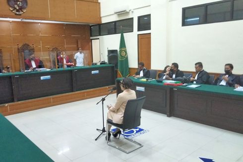 Bacakan Eksepsi, Nikita Mirzani Bahas Pengepungan di Rumahnya 