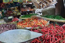 Pedagang Pasar Keluhkan Masih Tingginya Harga Cabai Rawit Merah 