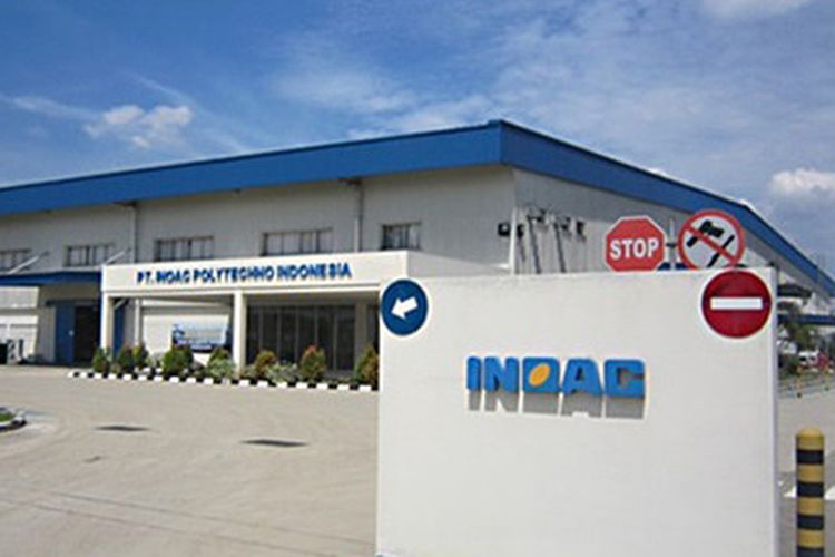PT Inoac Polytechno Indonesia membuka pabrik baru di Cikupa Tangerang.