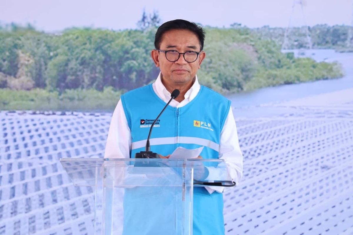 Pada agenda Project Commencement Ceremony  PLTS Terapung Saguling pada Kamis (25/9/2025), Direktur Utama PLN Indonesia Power, Bernadus Sudarmanta, mengatakan bahwa proyek ini merupakan salah satu implementasi komitmen PLN IP dalam meningkatkan bauran energi baru terbarukan (EBT). Ia menyebut kehadiran PLTS Terapung Saguling tidak hanya menghadirkan pasokan listrik hijau, tetapi juga memberikan manfaat berlapis bagi masyarakat.