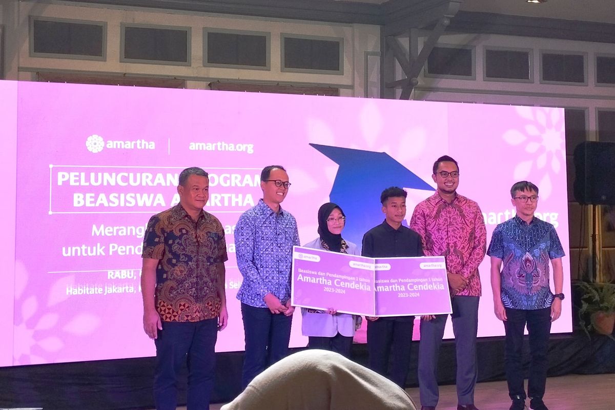 Penyerahan Beasiswa Amartha Cendekia kepada perwakilan Awardee di Kuningan, Jakarta Selatan. Rabu (06/09/2023)