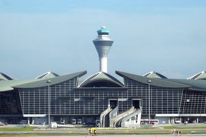 Aktor Indonesia Mabuk dan Bikin Keributan di KLIA Malaysia, Didenda dan Terancam Penjara