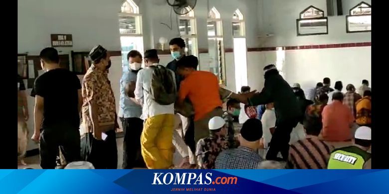 Duduk Bersila, Karmidi Ambruk dan Meninggal Saat Shalat Jumat, Ternyata Punya Riwayat Darah Tinggi - Vimarsana News