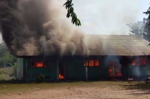 Dua Ruang Kelas SMPN di Manggarai Terbakar, Penyebab Masih Diselidiki
