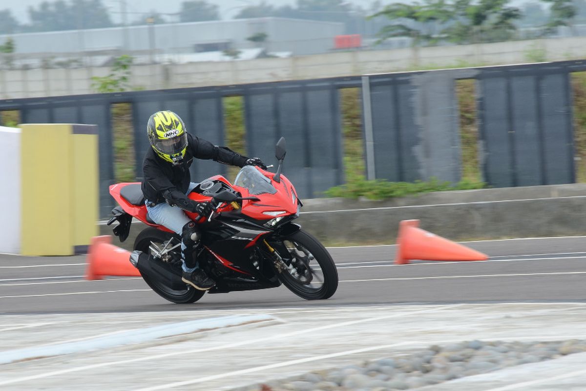 Test ride Honda All New CBR150R