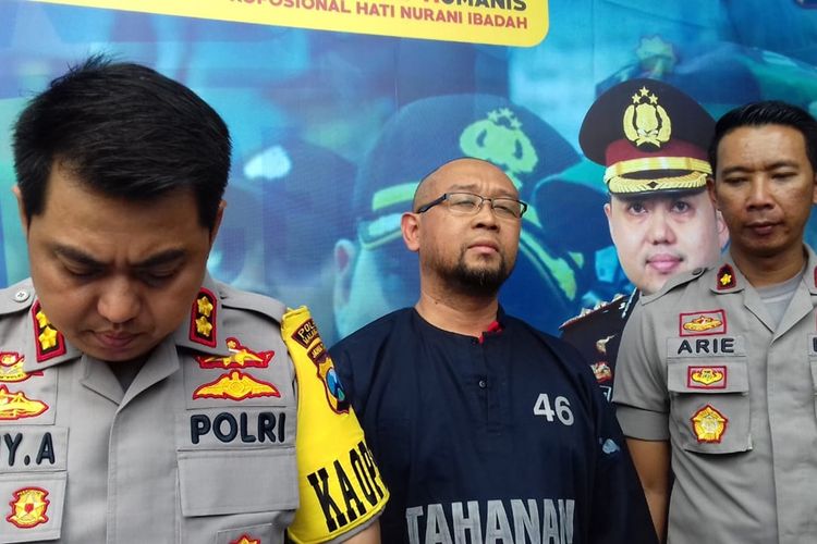 Agus Setiyawan, motivator yang pukul 10 siswa SMK Muhammadiyah 2 Kota Malang saat dirilis di Mapolres Malang Kota, Sabtu (19/10/2019)