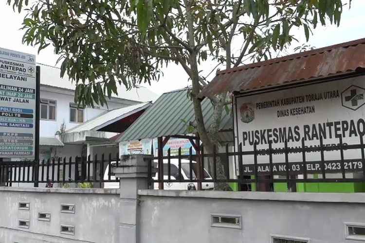 Puskesmas Rantepao, Toraja Utara, sulawesi Selatan ditutup sementara waktu pasca 3 orang tenaga perawat terkonfirmasi positif covid-19, Rabu (23/12/2020)