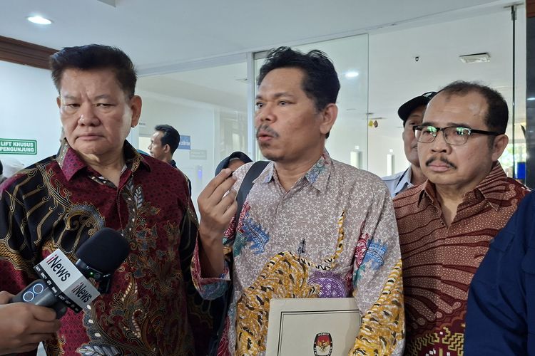 Mediasi Kedua Kasus Legalisir Ijazah Jokowi Gagal, Bonatua Sayangkan Dekan-Rektor UGM Tak Hadir