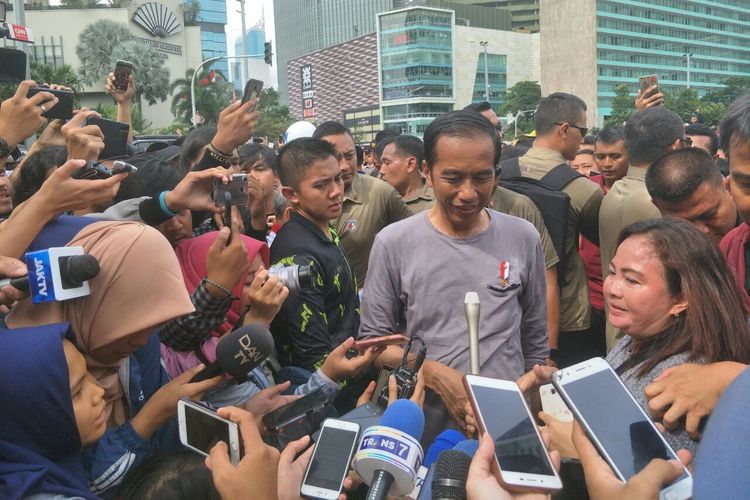 Presiden RI Joko Widodo usai meresmikan MRT fase I di kawasan Bundaran HI, Minggu (24/3/2019). 