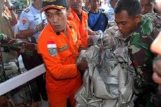Semua Jasad Korban AirAsia QZ8501 Akan Dikumpulkan di Surabaya