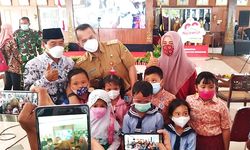 Pemkab Wonogiri Anggarkan Rp 8,4 Miliar untuk 21.000 Seragam Sekolah Gratis