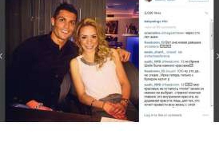 Foto Cristiano Ronaldo berpose bersama Ale Manriquez, yang diunggah di Instagram Ale Manriquez.