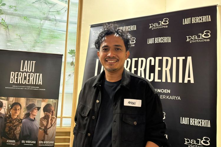 Seperti Christopher Nolan, Yosep Anggi Noen Tanam Jagung Khusus untuk Film Laut Bercerita 