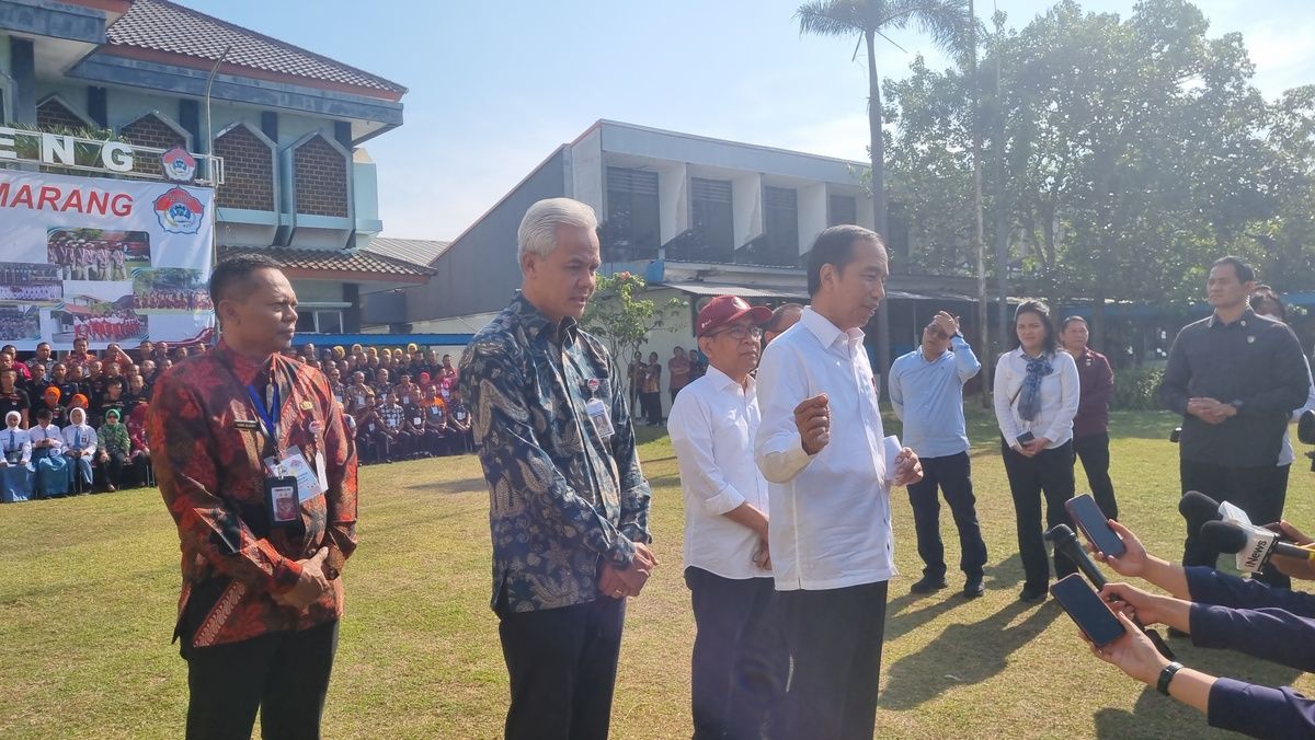 Jokowi Kagumi SMK Jateng untuk Siswa Miskin, Minta Diperluas ke Provinsi Lain