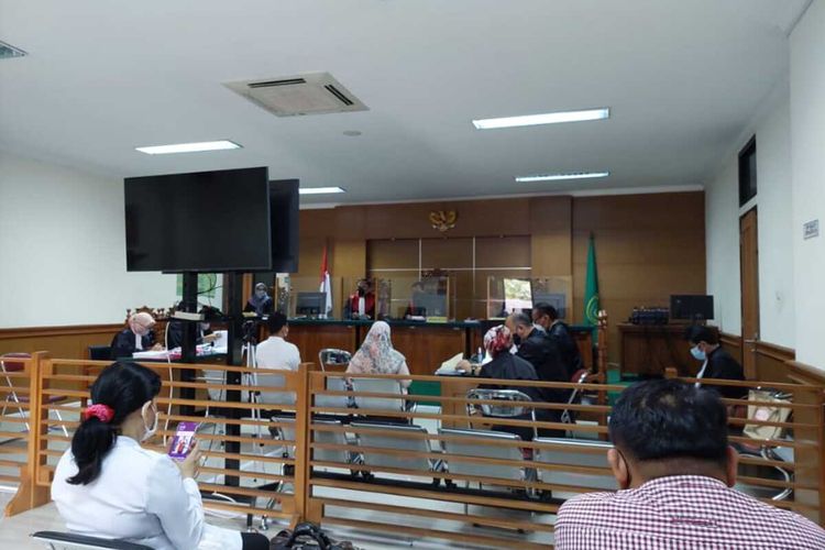 Saksi Khania Ratnasari dihadirkan dalam sidang lanjutan kasus dugaan tindak pidana korupsi pengadaan masker di Dinkes Banten.