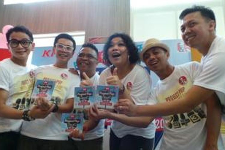 Project Pop meluncurkan album terbaru, Move On Lagi, di kawasan Kemang, Jakarta Selatan, Rabu (25/2/2015).