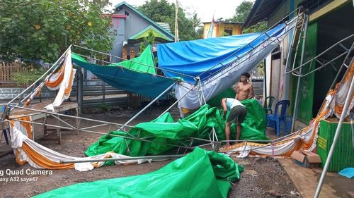 Dibangun H-3, TPS di Bima NTB Ambruk Dihantam Angin Kencang