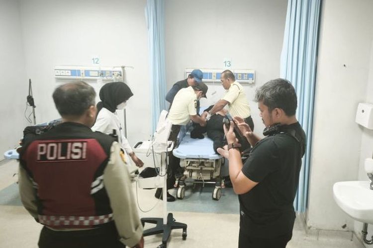 Diduga Curi Motor, Dua Pria Babak Belur Diamuk Warga di Koja