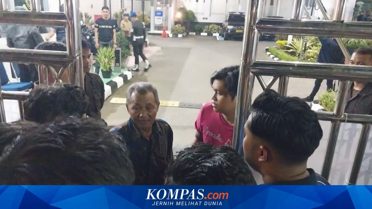 Mahasiswa UIN Mengaku Diintimidasi, Sebut Dipaksa Akui Demo Dibayar Rp 75.000 saat Dibawa ke Kejati Sumbar