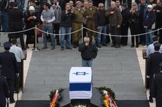 Dua Topik Pembicaraan Usai Pemakaman Ariel Sharon