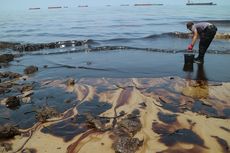 Terkena Tumpahan Zat Kimia Beracun di Laut, 52 Orang Alami Gangguan Kesehatan