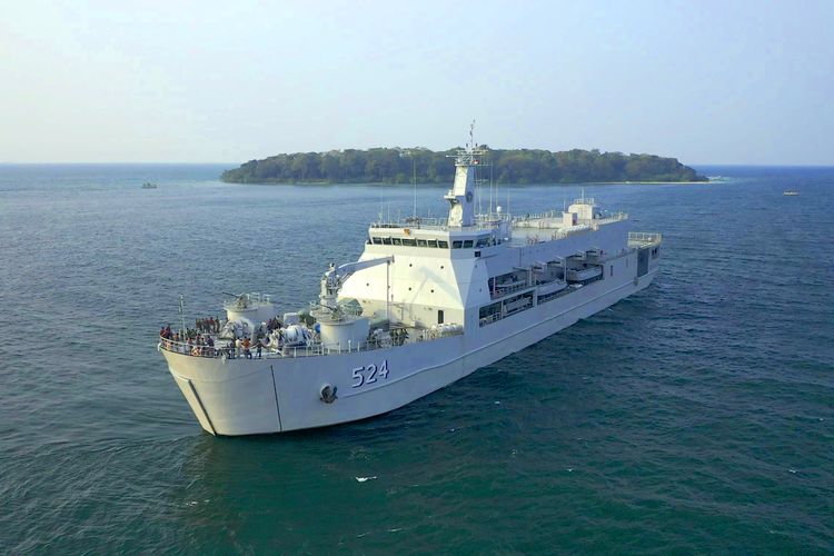 Kapal Perang Republik Indonesia (KRI) Teluk Calang-524.
