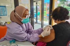 Puskesmas Cempaka Putih Siapkan 100 Dosis Vaksin di Hari Pertama Program Vaksinasi Booster