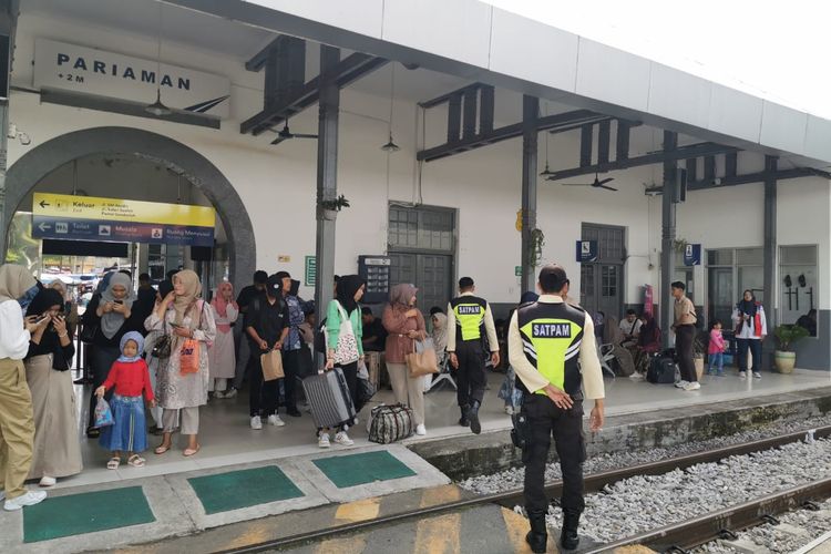Libur Nataru 2024, Jumlah Penumpang Kereta Api di Sumbar Naik 2 Persen