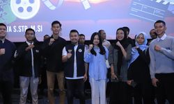 Peringati HUT Pekanbaru Ke-240, Pj Walkot Risnandar Bersama 120 Mahasiswa Nobar Film Lafran