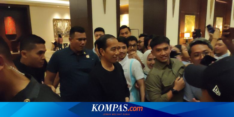 Sambangi Hotel Tempat Kumpul Kubu Prabowo-Gibran, Jokowi Sebut Antar Cucu