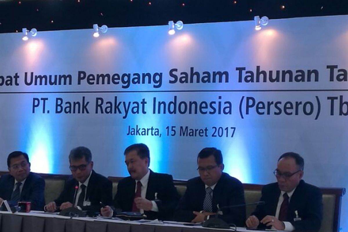 Jajaran Direksi PT BRI (Persero) Tbk saat menggelar konferensi pers di Kantor Pusat BRI, Jakarta, Rabu (15/3/2017)