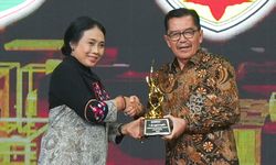 HUT KompasTV, Pemkab HST Terima Apresiasi Daerah Peduli Layak Anak
