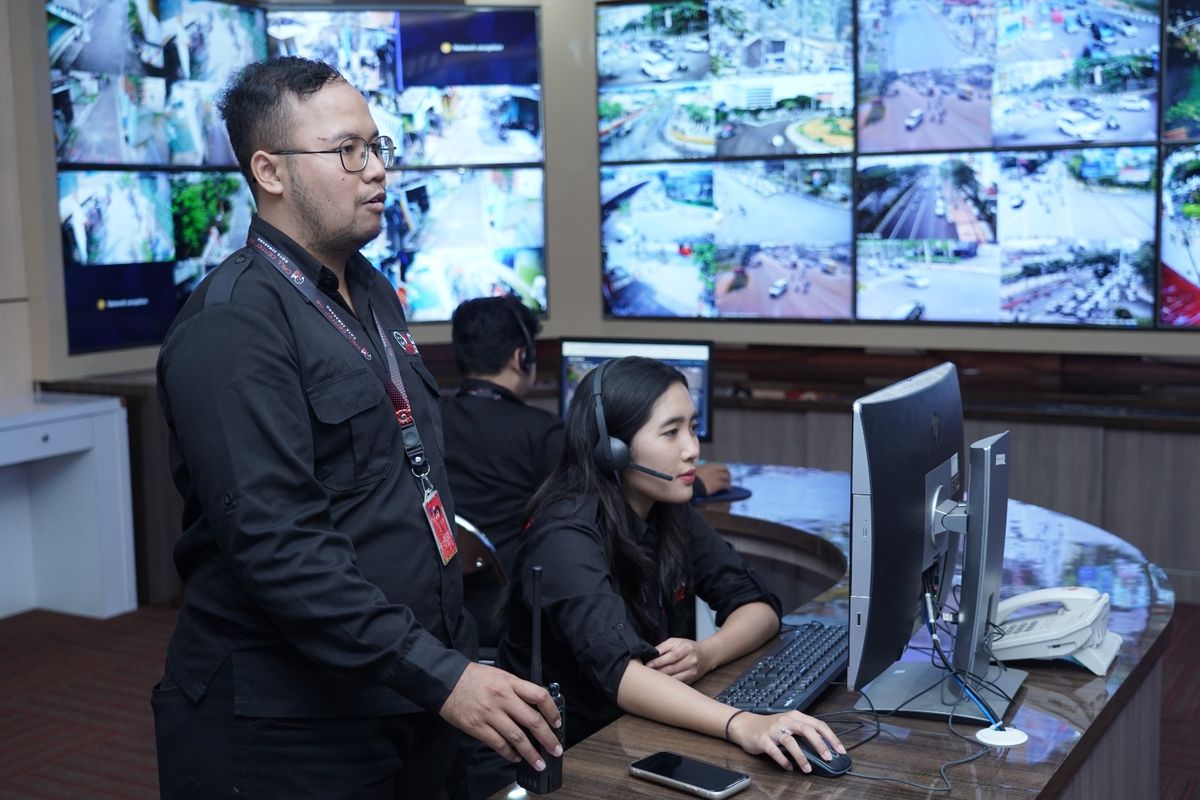 Pemerintah Kota (Pemkot) Semarang menyiapkan layanan kedaruratan melalui Call Center 112 untuk masyarakat Kota Semarang dan pemudik.