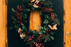 5 Ide Dekorasi Pintu untuk Hari Natal 