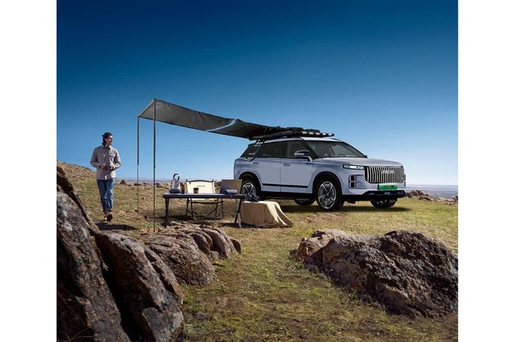 JAECOO J7, SUV modern yang cocok untuk jiwa petualang.