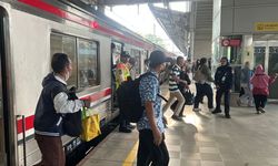 Stasiun Bekasi Timur Resmi Beroperasi, KRL Bekasi–Cikarang Kembali Layani Penumpang