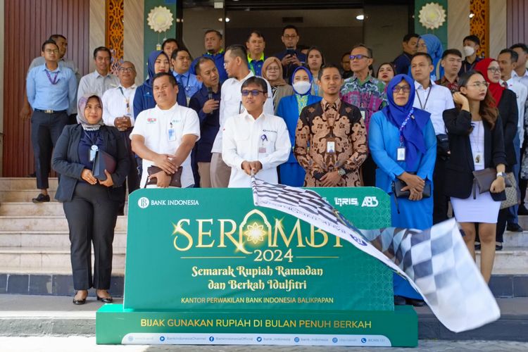 Kantor Perwakilan Bank Indonesia Balikpapan secara resmi meluncurkan Semarak Rupiah Ramadhan dan Berkah Idulfitri (Serambi) 2024, Senin (18/3/2024). Tampak Kepala Perwakilan Bank Indonesia Balikpapan Robi Ariadi didampingi perwakilan tujuh bank, BNI, BTN, Bank Mandiri, Bank BJB, Bank Kaltimtara, Bank Kaltimtara Syariah, dan Bank Syariah Indonesia.