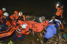 [POPULER NUSANTARA] 11 Siswa Tewas Saat Susur Sungai | 4 Bus Terlibat Kecelakaan Beruntun di Tol