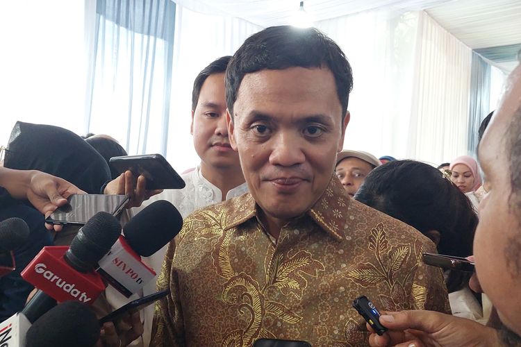 Waketum Partai Gerindra Habiburokhman di Jalan Denpasar, Jakarta Selatan, Kamis (11/4/2024). 