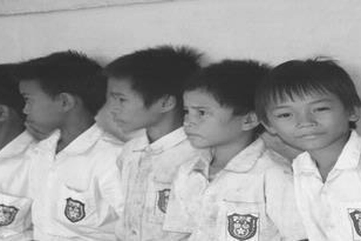 Ilustrasi: Anak-anak disleksia bisa masuk sekolah umum dan tidak perlu ke sekolah luar biasa (SLB). Hanya saja, butuh penanganan khusus seperti pendekatan khusus dari guru kepada anak.  